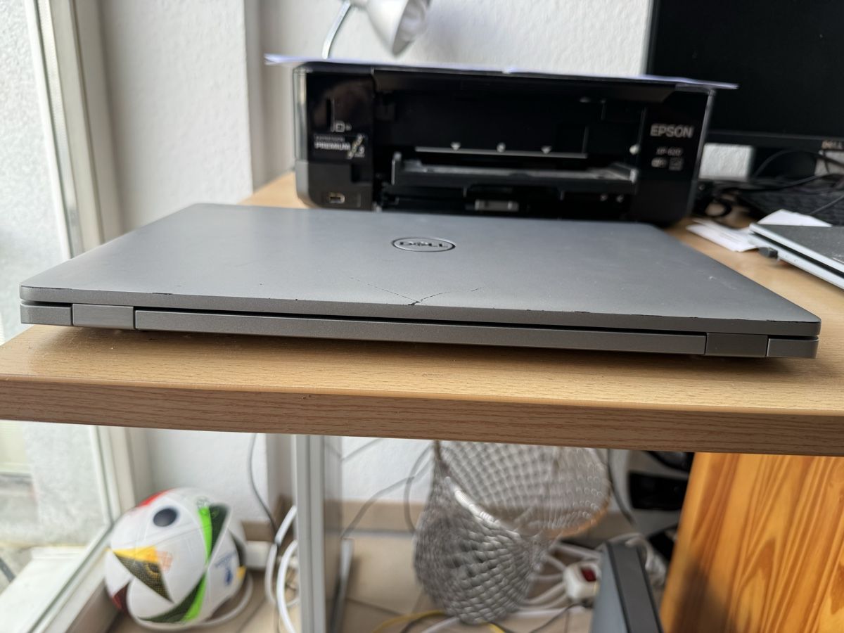 Dell Notebook: Dell Latitude 5511 [DEFEKT] – Difettoso da Egg b. Zürich venduto da drs_tmn9 3