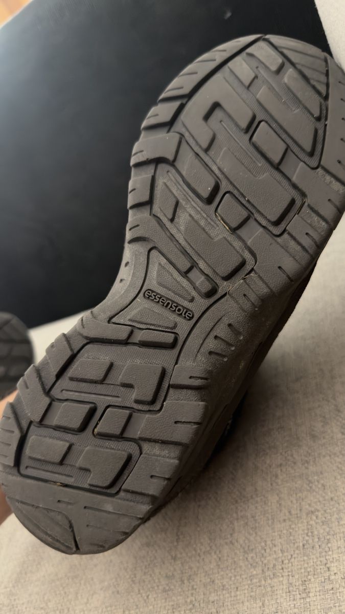 Decathlon Scarpe per ragazzi: Chaussures de marche Quechua bleu taille 36 – Usato da Riddes venduto da Elina. 6