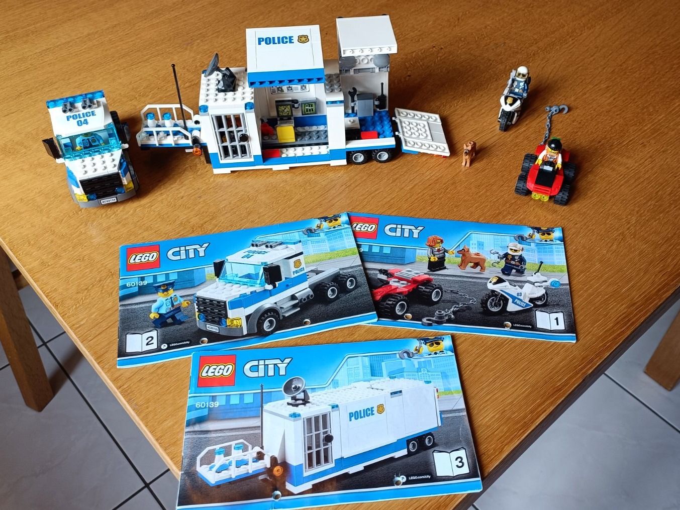 Lego Giocattoli: Lego City Mobile Einsatzzentrale – Usato da Hinwil venduto da Anlija 3