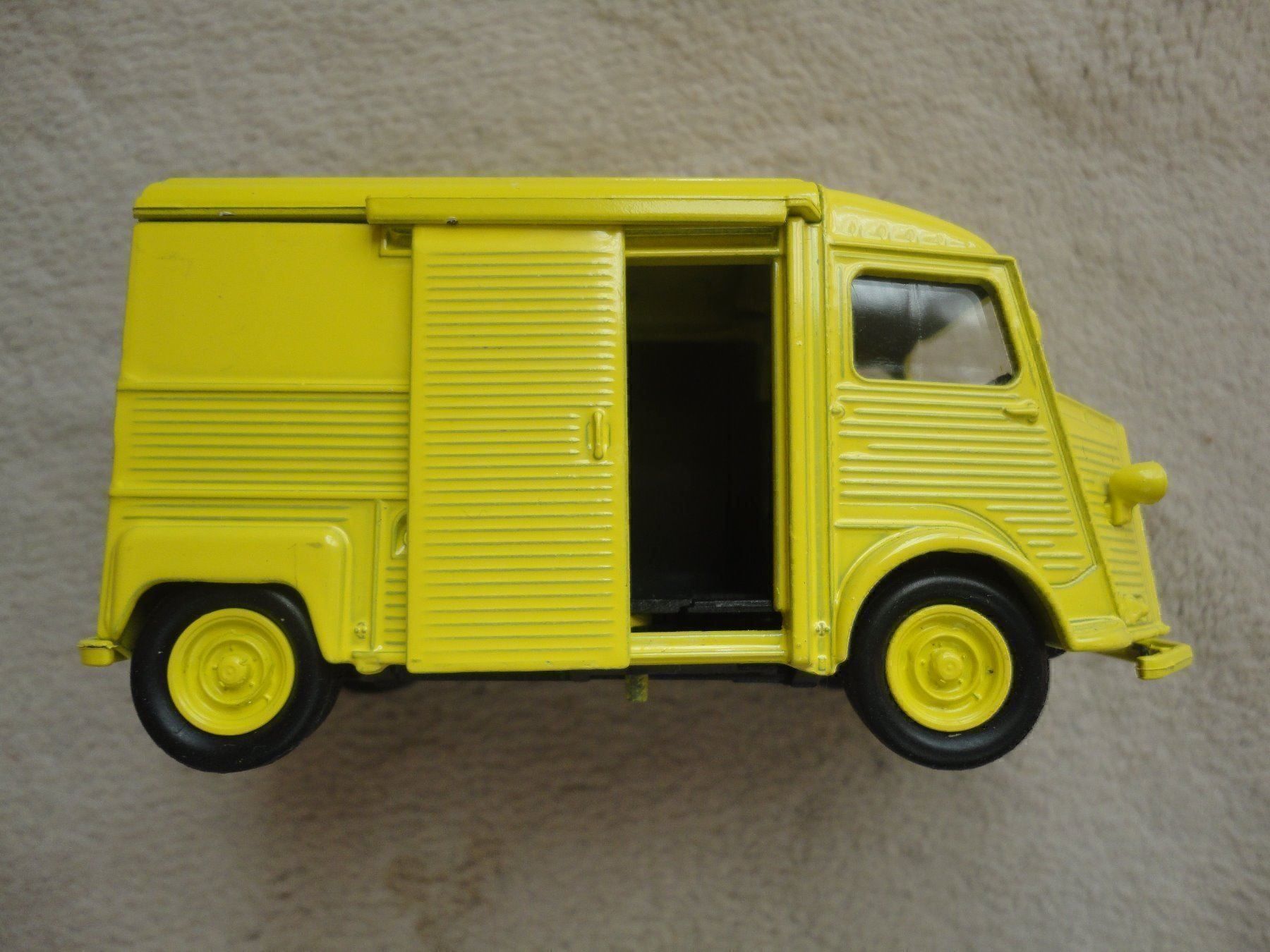 Citroën Modellini d'auto: CITROEN KASTENWAGEN MODELLAUTO – Usato da Moosseedorf venduto da haro01 2