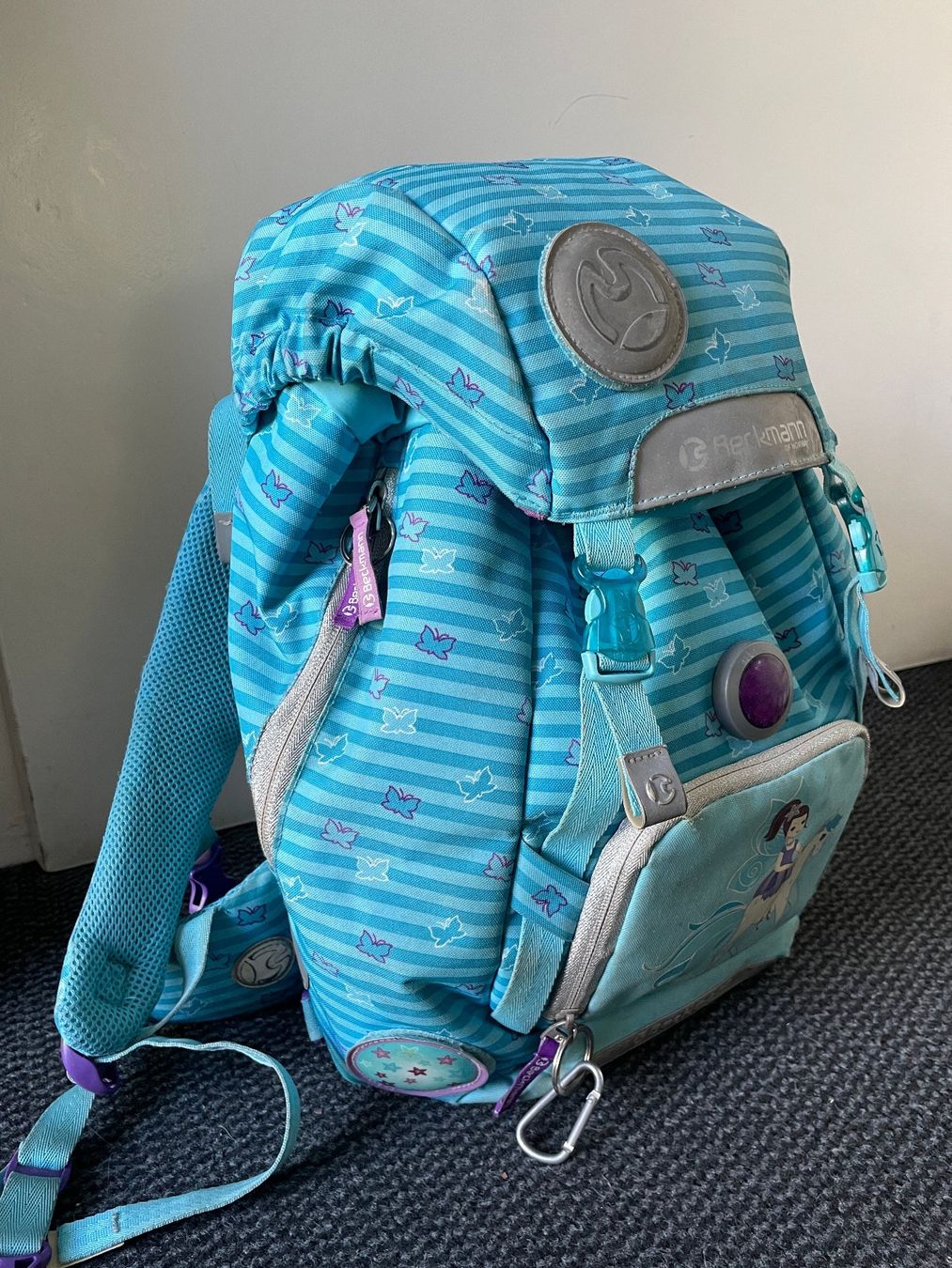 Borse & Zaini: Beckmann Schulrucksack Classic mit Regenschutz – Usato da Fribourg venduto da Arastit 1