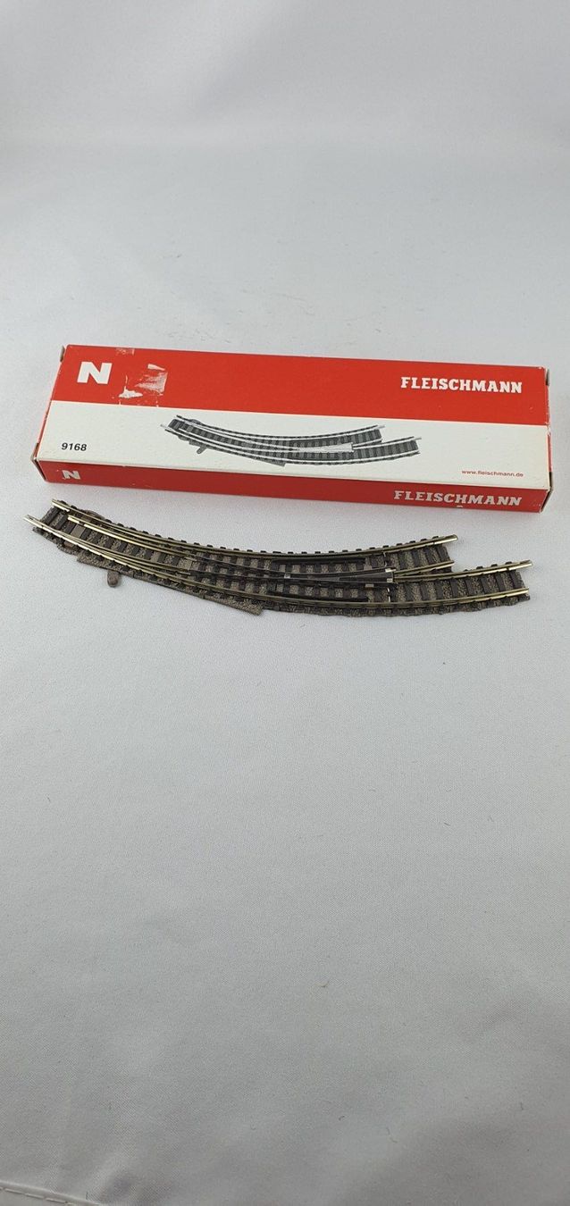 Fleischmann Modellini di ferrovie: Fleischmann 9168 Bogenweiche links in OVP (SSF) – Nuovo (secondo la descrizione) da Birr venduto da waruco