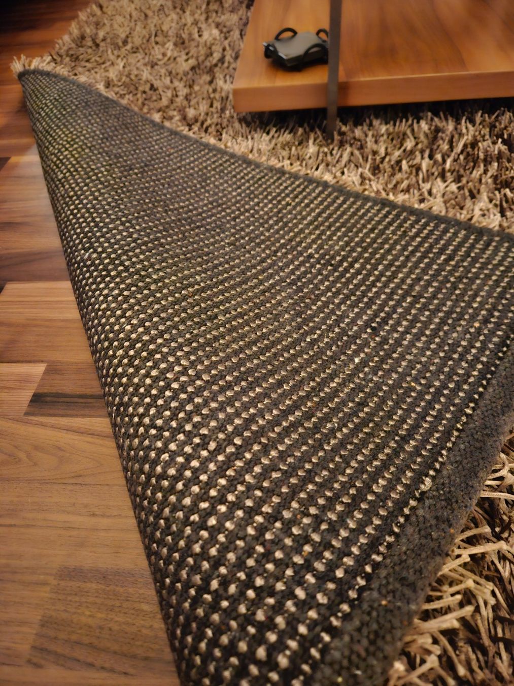 Pfister Tappeti: Hochfloorteppich 170 x 240 cm – Usato da Boppelsen venduto da Ptheler 2
