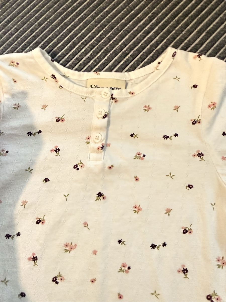 Pullover & Sweatshirts: Bonprix Langarmshirt, Gr. 104/110, NEU – Neu (gemäss Beschreibung) aus Basel von AninaAti 1