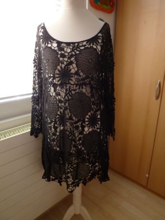 schwarzes, gehäkeltes Damenoberteil /  Kleid JULIE  Gr. M