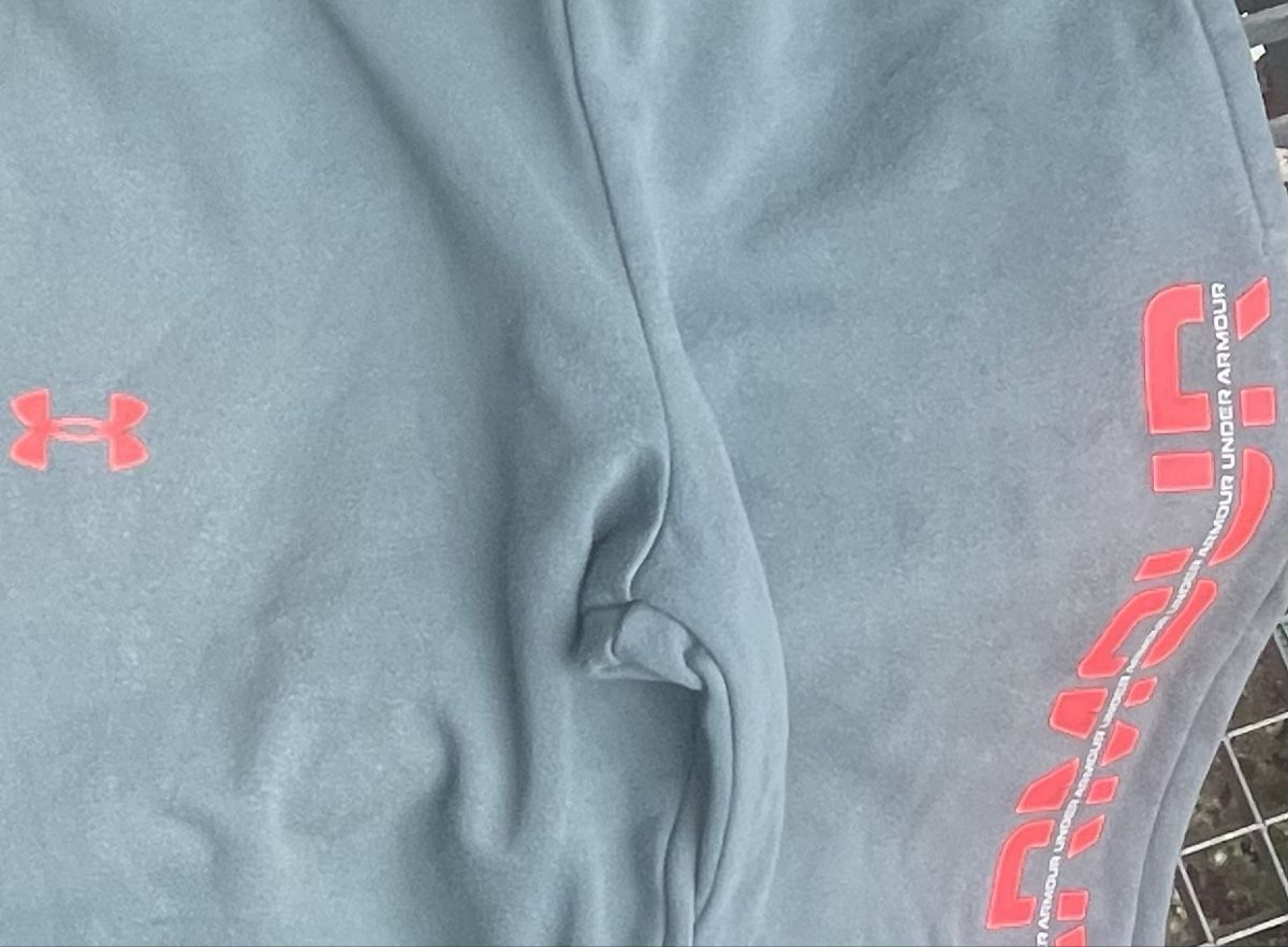 Under Armour Hosen: Under Armour Jogginghose Jungen Gr. 140 – Neu (gemäss Beschreibung) aus Pieterlen von sheriff111 7