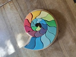 Regenbogen-Muschel-Puzzle Grimm's Holz Spielzeug gebraucht