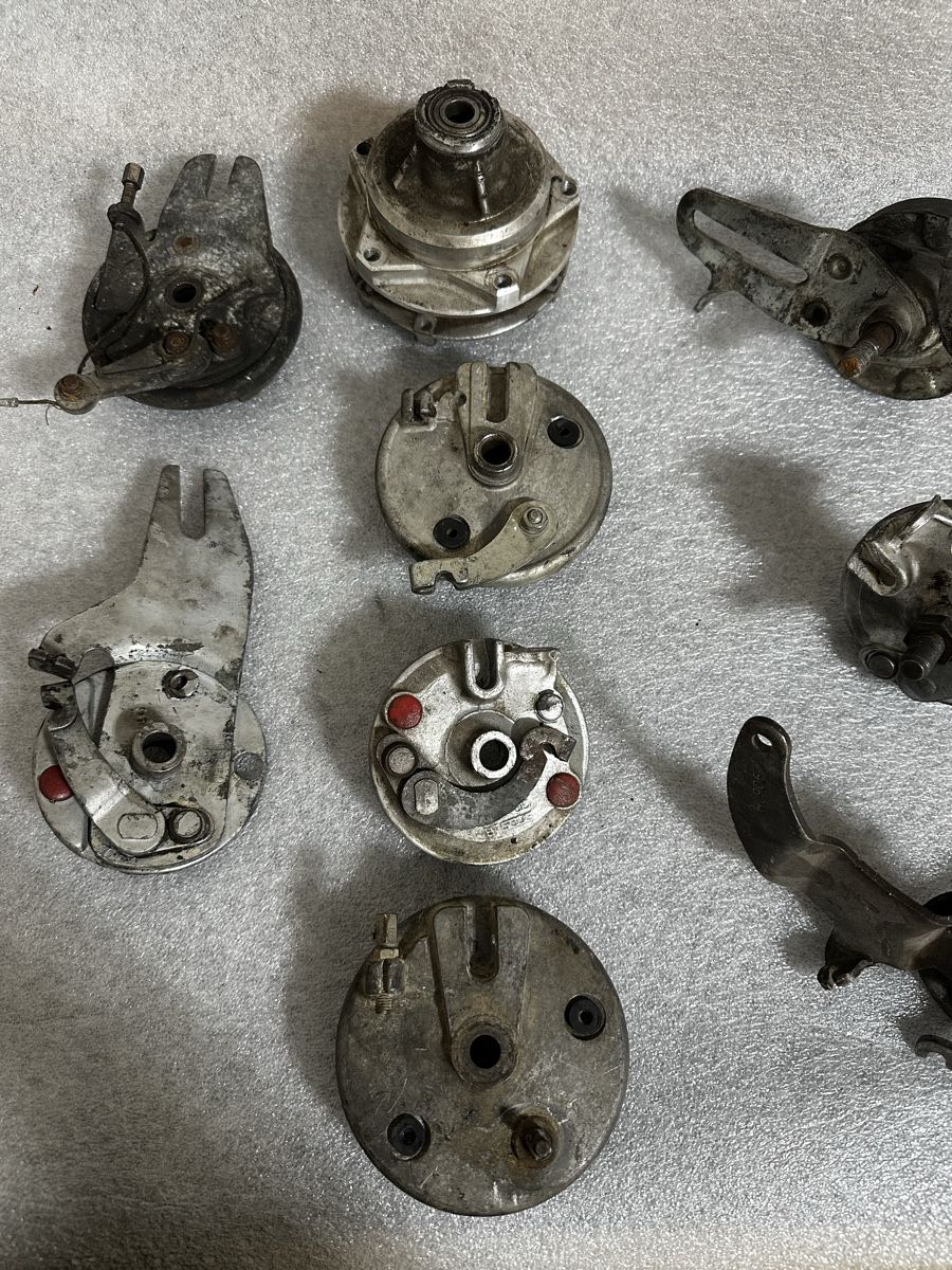 Puch Ciclomotori: Puch Maxi Bremsankerplatte / Bremsschild Konvolut – Difettoso da Amriswil venduto da es_sell 2