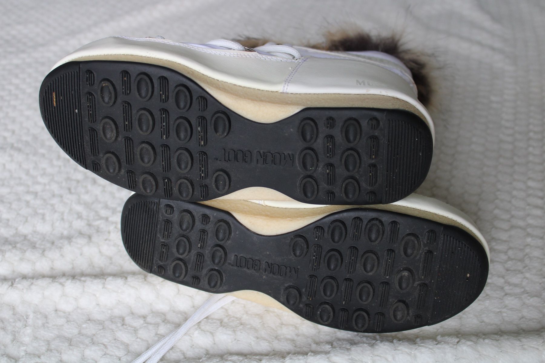 Damenschuhe: moonboote Blanche – Gebraucht aus Essertines-Rolle von Nono_1802 1