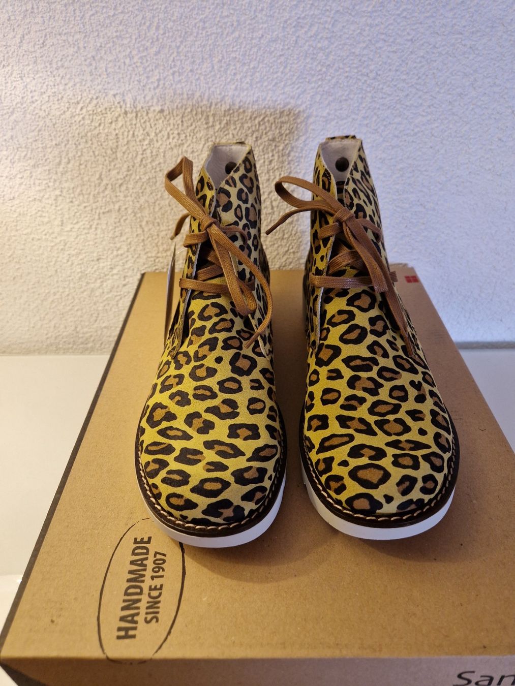 Scarpe da donna: Sanita Leopard Damen Boot / Schuh / Stiefelette Gr. 39 – Nuovo e nell'imballaggio originale da Braunau venduto da Brand-Store 5