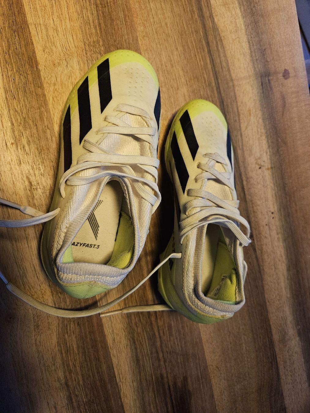 Adidas Scarpe per ragazzi: Fussballschuhe, Gr. 31 – Usato da Spiez venduto da ann_y7bb