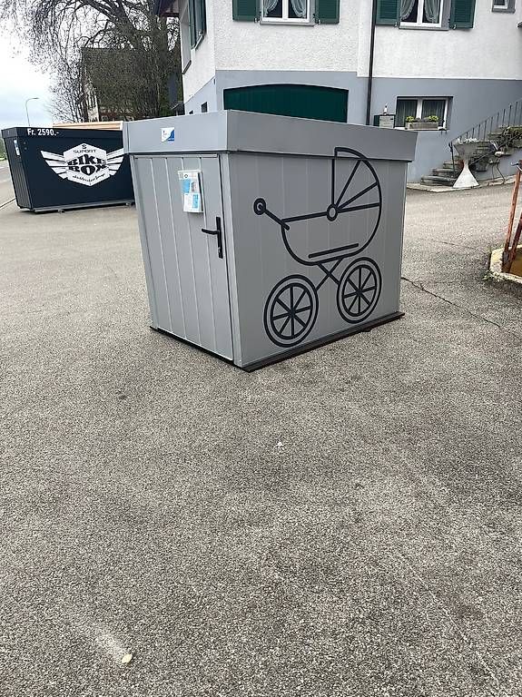 Sedie a rotelle: Suport Rollstuhl oder Kinderwagen Garage Roki – Nuovo e nell'imballaggio originale da Bichelsee venduto da 123Tremp321 1