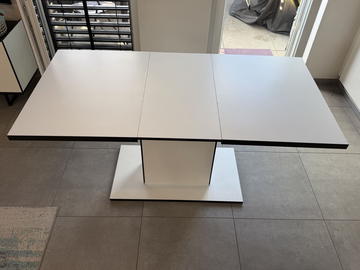 Tische: Table à manger extensible  – Gebraucht aus Carrouge VD von RETRO-GAME-97 3