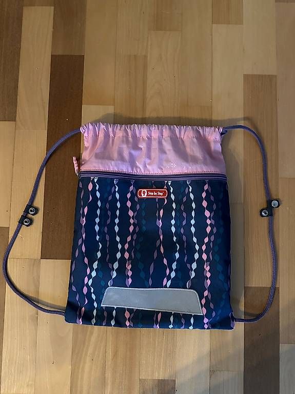 Step by Step Borse & Zaini: Kinderrucksack Step by Step – Usato da Frauenfeld venduto da mike_season 4