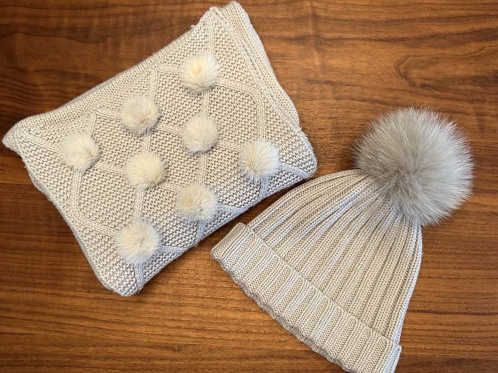 Foulard & Sciarpe: Max&Moi Schal und Kappe, onesize – Usato da Hofstetten SO venduto da Katharina_Nina_Nina 1