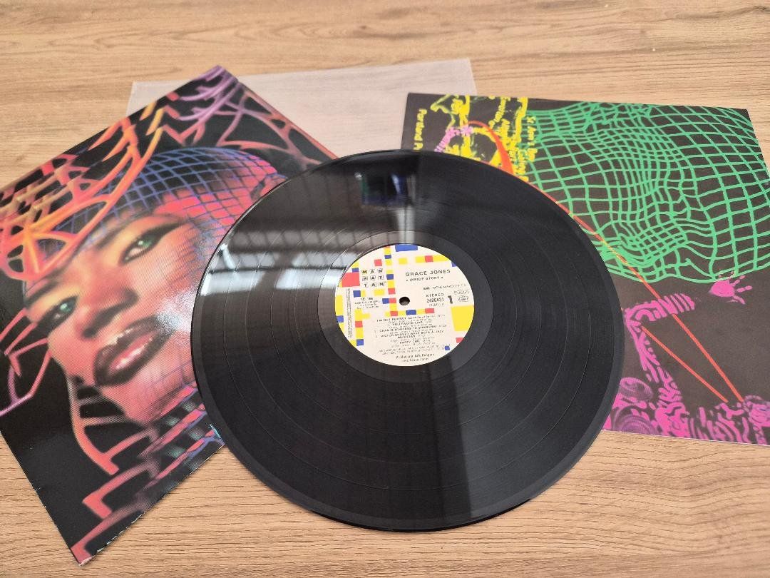 Dischi in vinile: Schallplatte / LP Grace Jones "Inside Story" – Usato da Dielsdorf venduto da Haesi0 2
