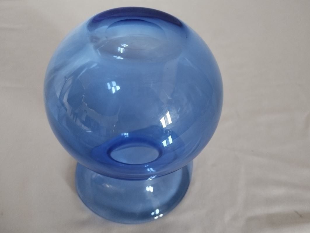 Vasi & Recipienti: Glas-Vase blau klein – Usato da Schübelbach venduto da Restwert_Schubelbach 5