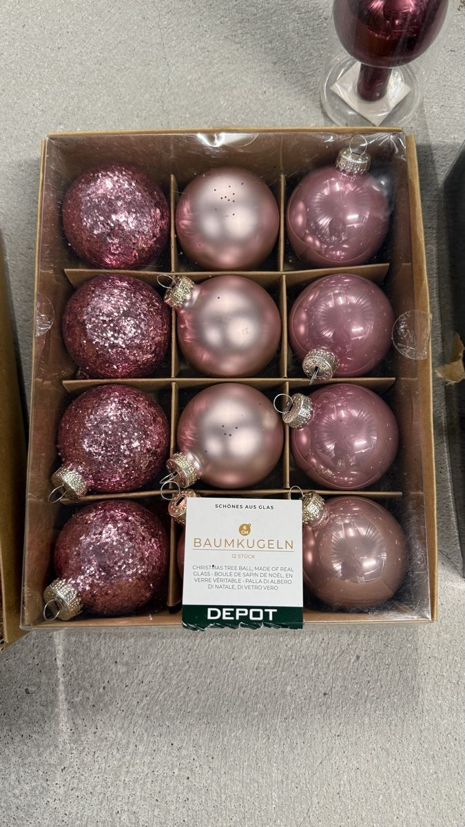 Weihnachtskugeln von DEPOT (Neu (gemäss Beschreibung)) in Dübendorf für CHF 14 – nur Abholung auf Ricardo kaufen