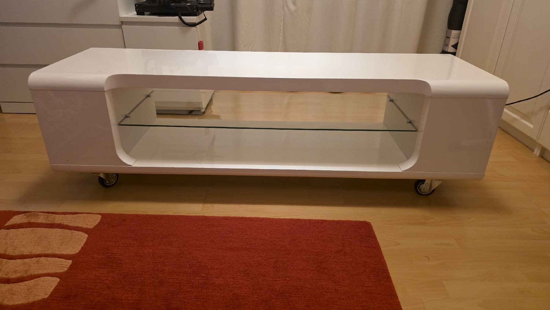 Meubles TV: schönes Designer - Lowboard weiss – D'occasion à Hagenbuch ZH par cougar1 1