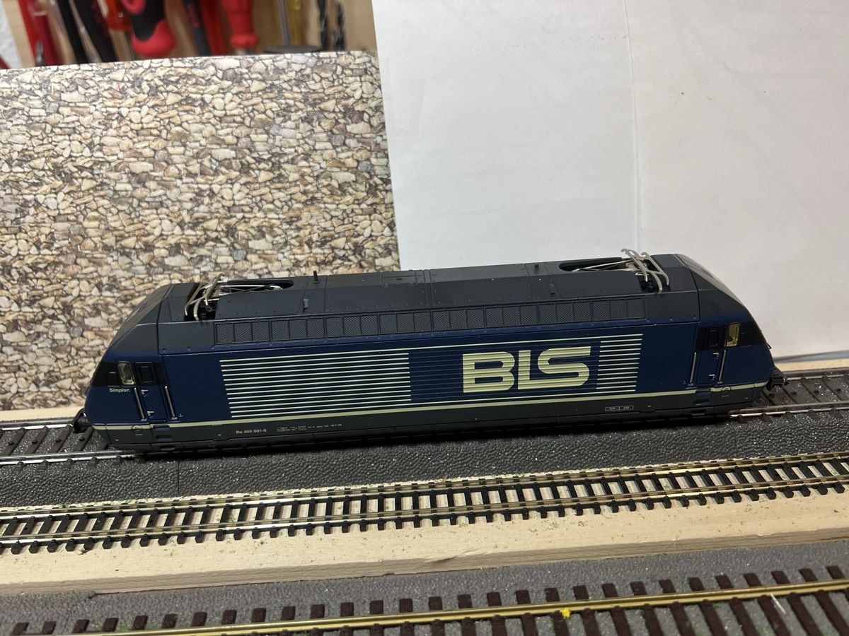 Märklin Modelleisenbahnen: Märklin BLS Lok 465 – Gebraucht aus Dübendorf von Troggy 1