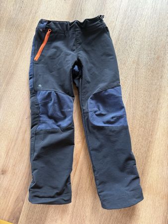 Softshellhose von Quechua 4-5 Jahre/ 103-112cm