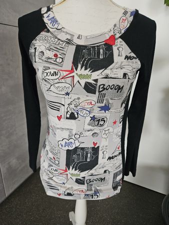 Langarmshirt Marc Cain Sports Comic Print schwarz weiss Gr S