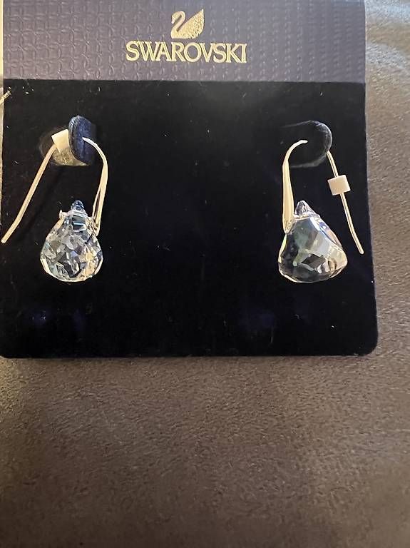 Orecchini pendenti & Orecchini a lobo: Orecchini SWAROVSKI  – Usato da Balerna venduto da gat_b8p2 3