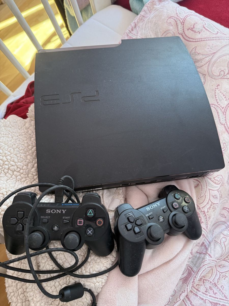 Sony Console: PS3 312GB mit Controllers – Usato da Biel/Bienne venduto da Jrsy_pha