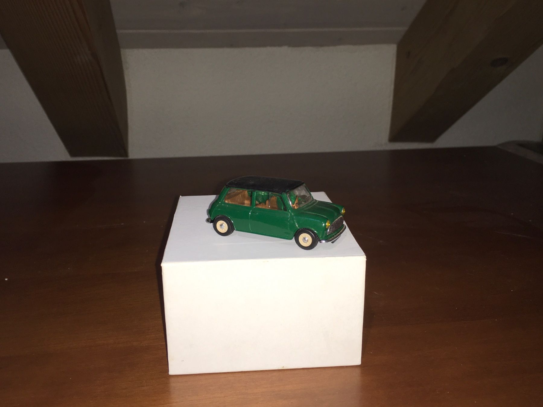Cooper Modellini d'auto: Mini Cooper 1/43 Eligor - no Minichamps – Usato da Wohlen AG venduto da PrivatSammlung 2