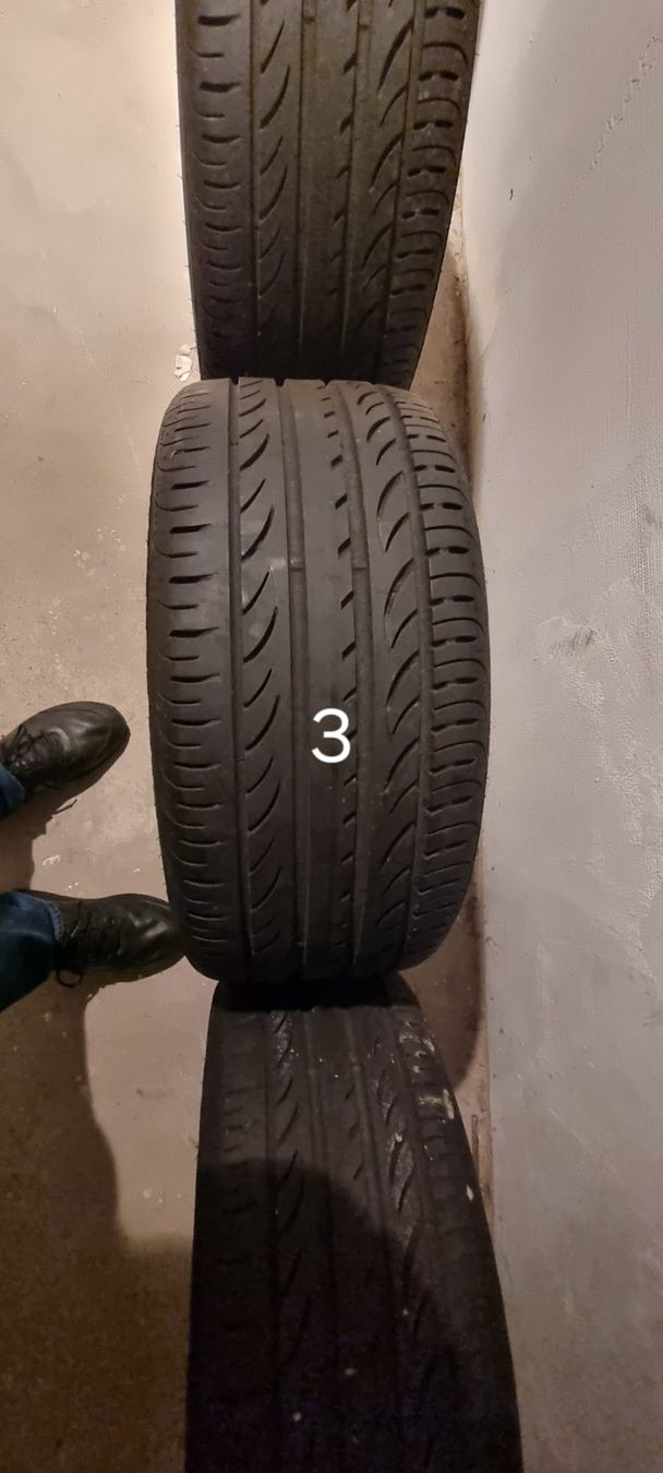 BMW Tutti pezzi di ricambio auto: PNEUS PIRELLI  ZERO   235/40 ZR 93Y 4 STÜCK – Usato da Schönenwerd venduto da don1952