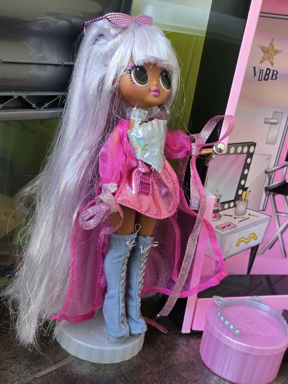 MGA Puppen: L.O.L. Surprise OMG Remix Kitty K – Gebraucht aus Suhr von Ptriple6 1