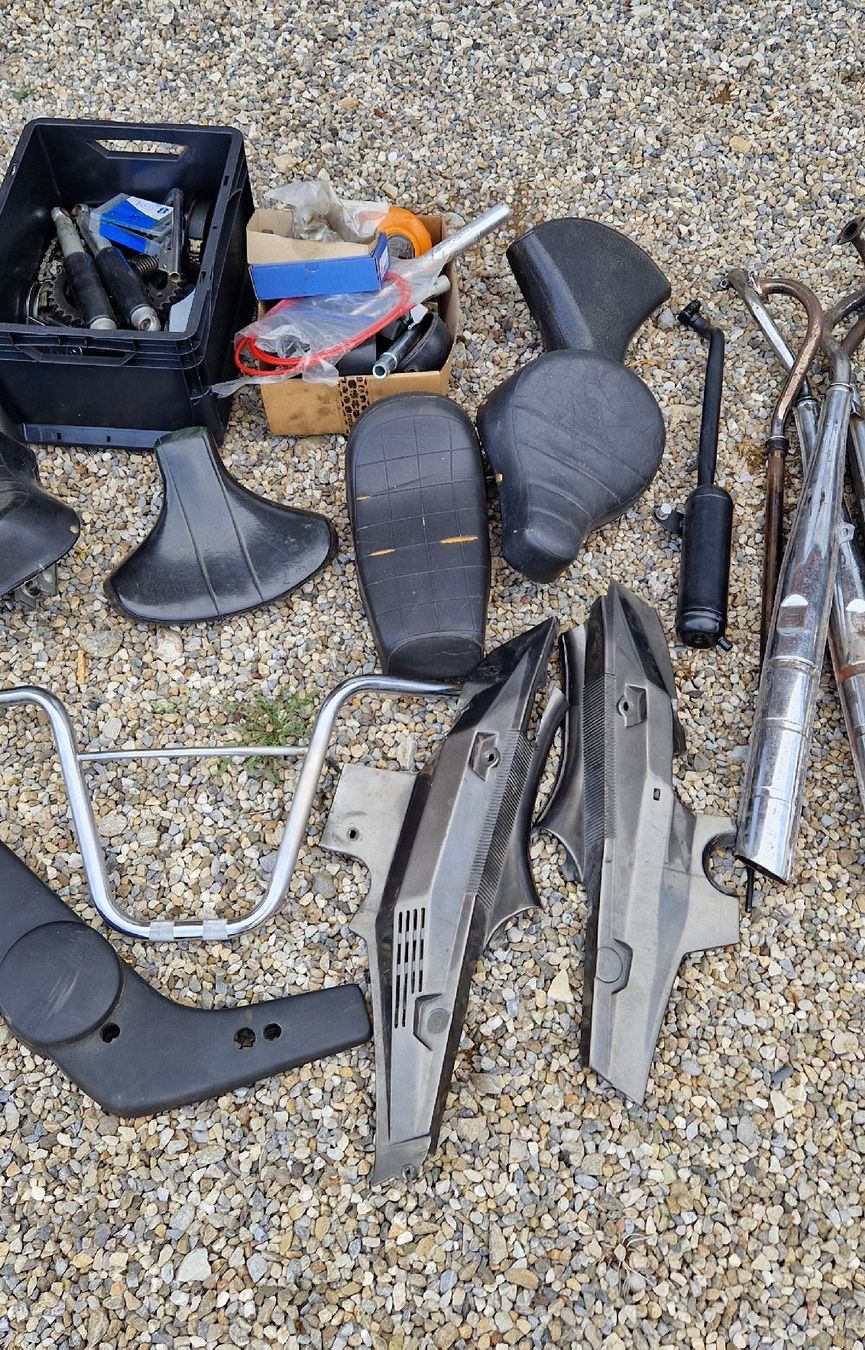 Parti ricambio per ciclomotori: Diverse Mofateile Puch/Piaggio/Sachs – Usato da Signau venduto da breakingnius 4