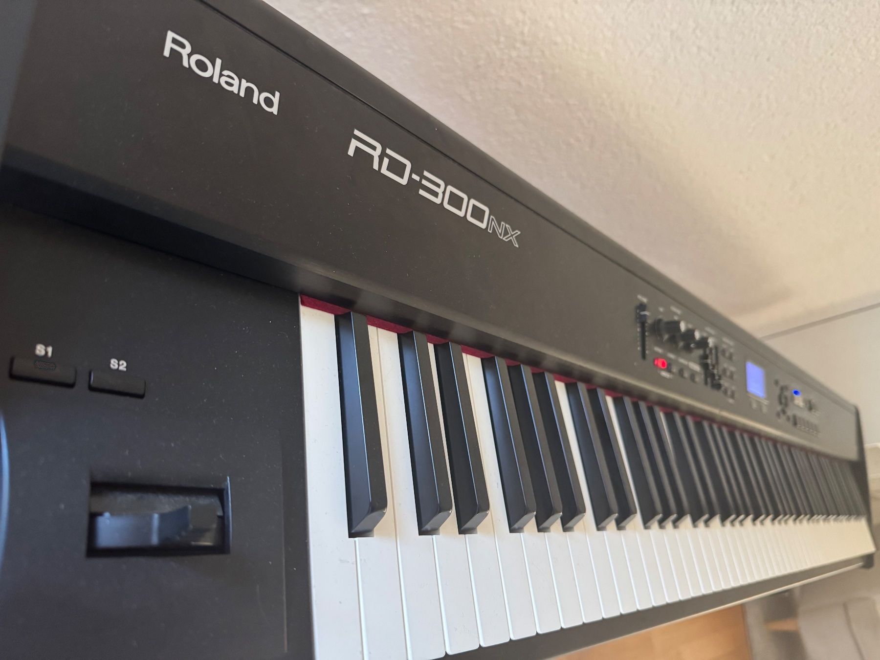 Roland Instruments de musique: Roland RD-300NX – D'occasion à Magden par Shakee 1