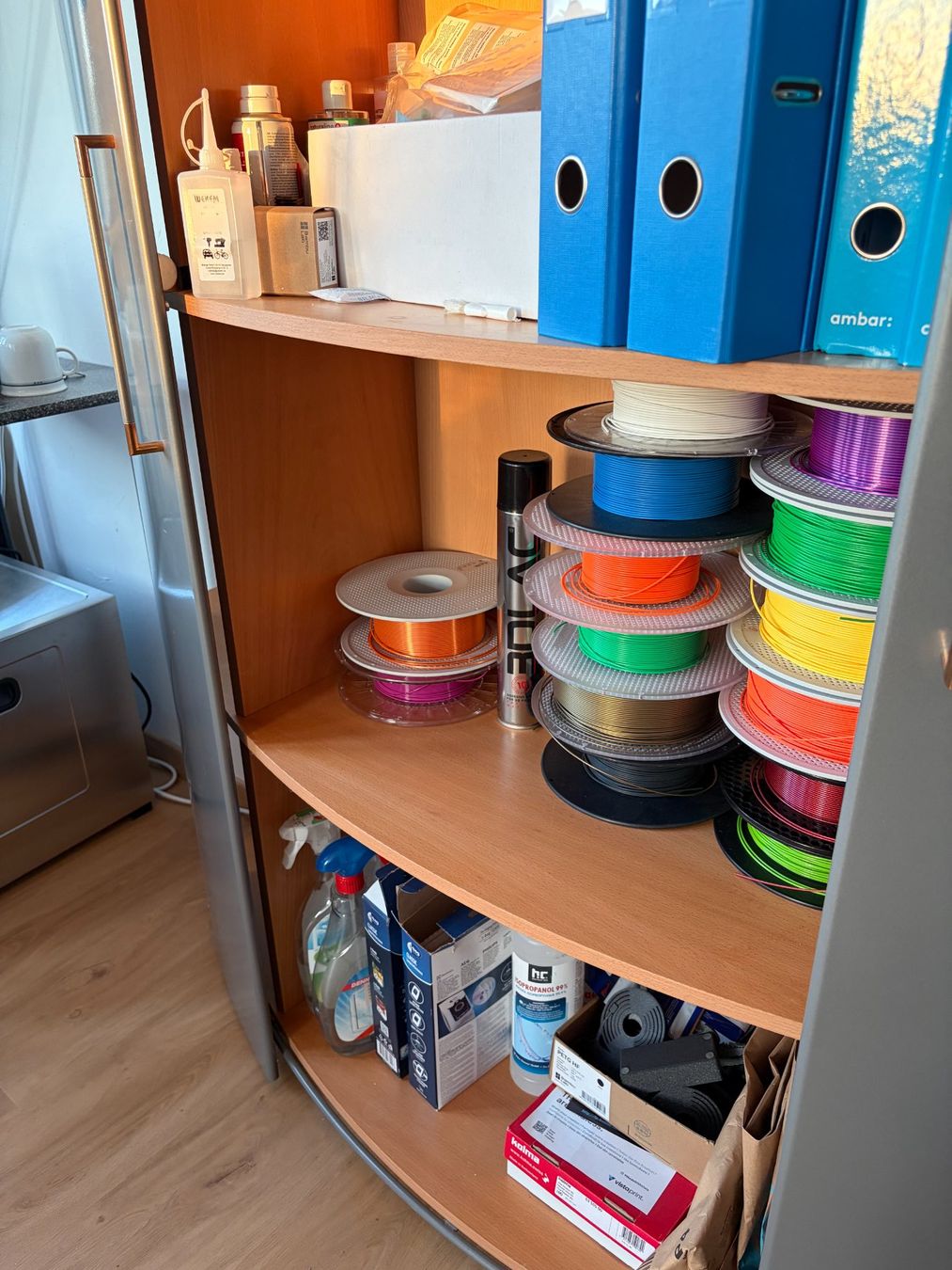 Schränke: Schrank mit Regal, Metall, Holz – Gebraucht aus Au ZH von gon_92g8 5