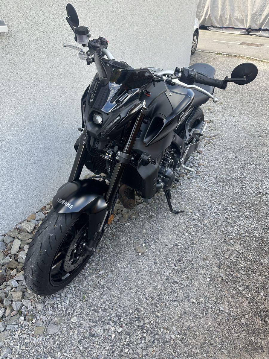 Yamaha Strada: YAMAHA MT-09 (35 kw) – Usato da Bilten venduto da jon_77ds 8