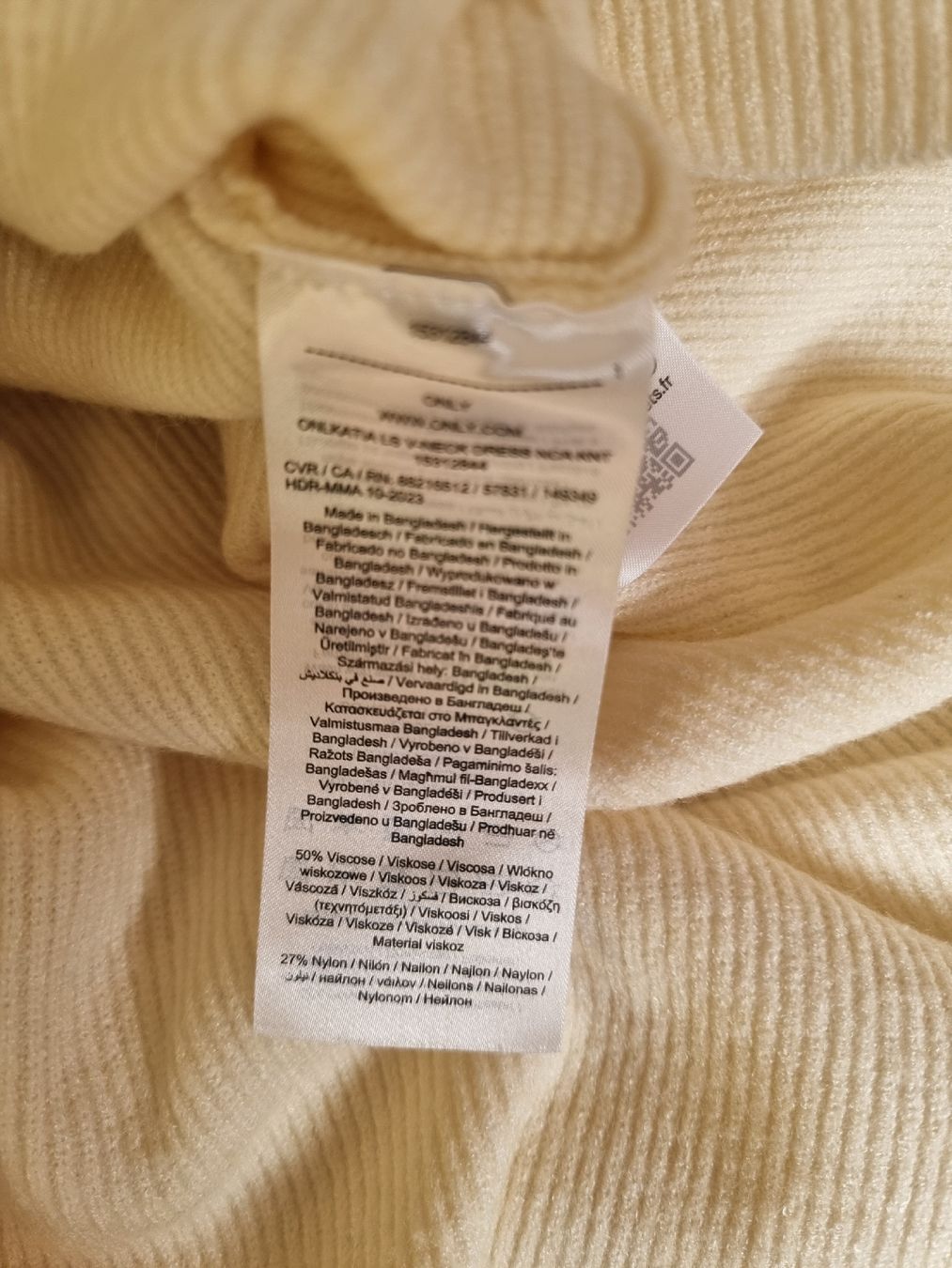 Only Vestiti: Only Strickkleid, Crème, Grösse M , NEU! – Nuovo (secondo la descrizione) da himmelried venduto da bribuli 1