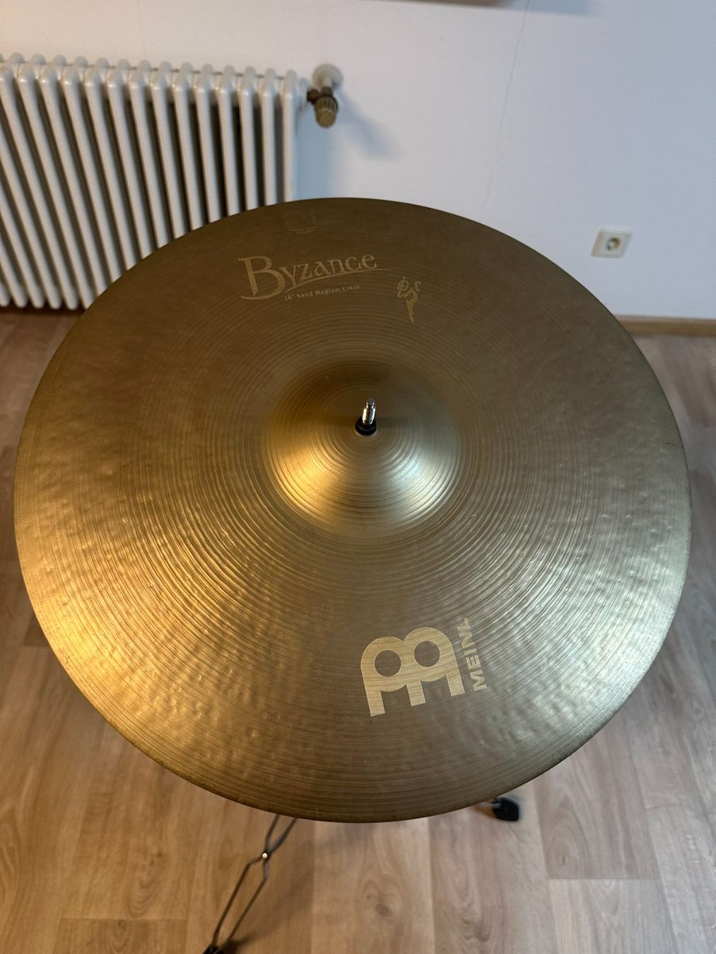 Musikinstrumente: Meinl 18" Byzance Sand Medium Crash – Gebraucht aus Pratteln von pat_v25v