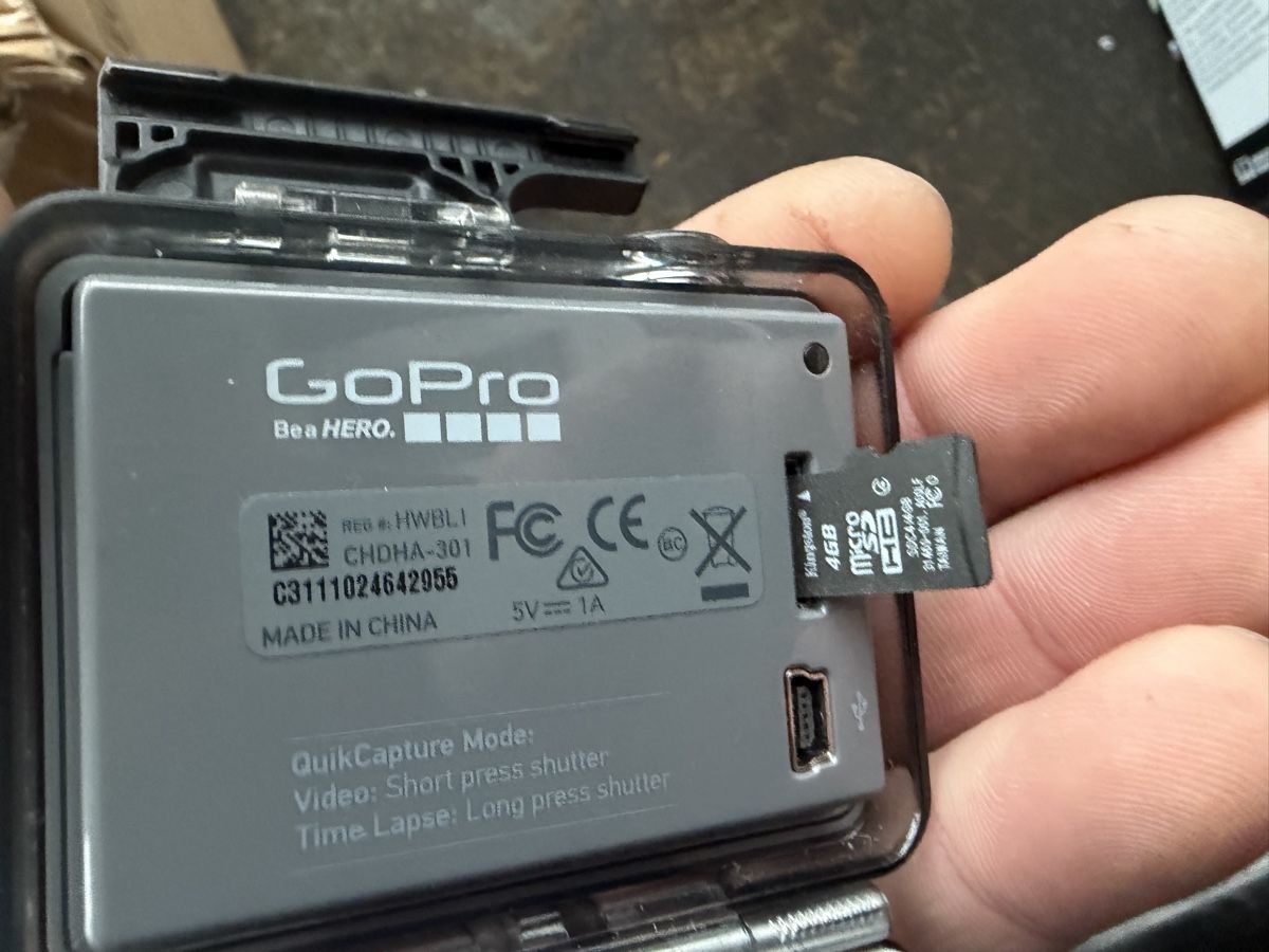 Gopro Action Cam: Occ. GoPro HERO3 White Edition – Usato da Mirchel venduto da Hilal1994 2