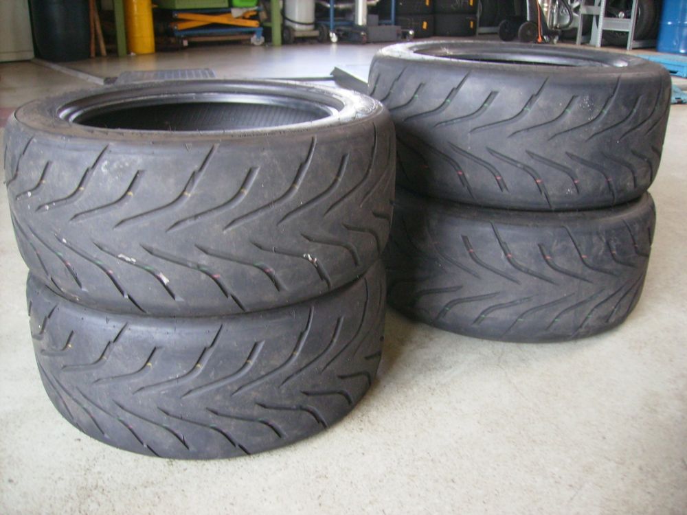 Semi-Slick TOYO proxes R888 (Gebraucht) in Melchnau für CHF 80 – nur ...