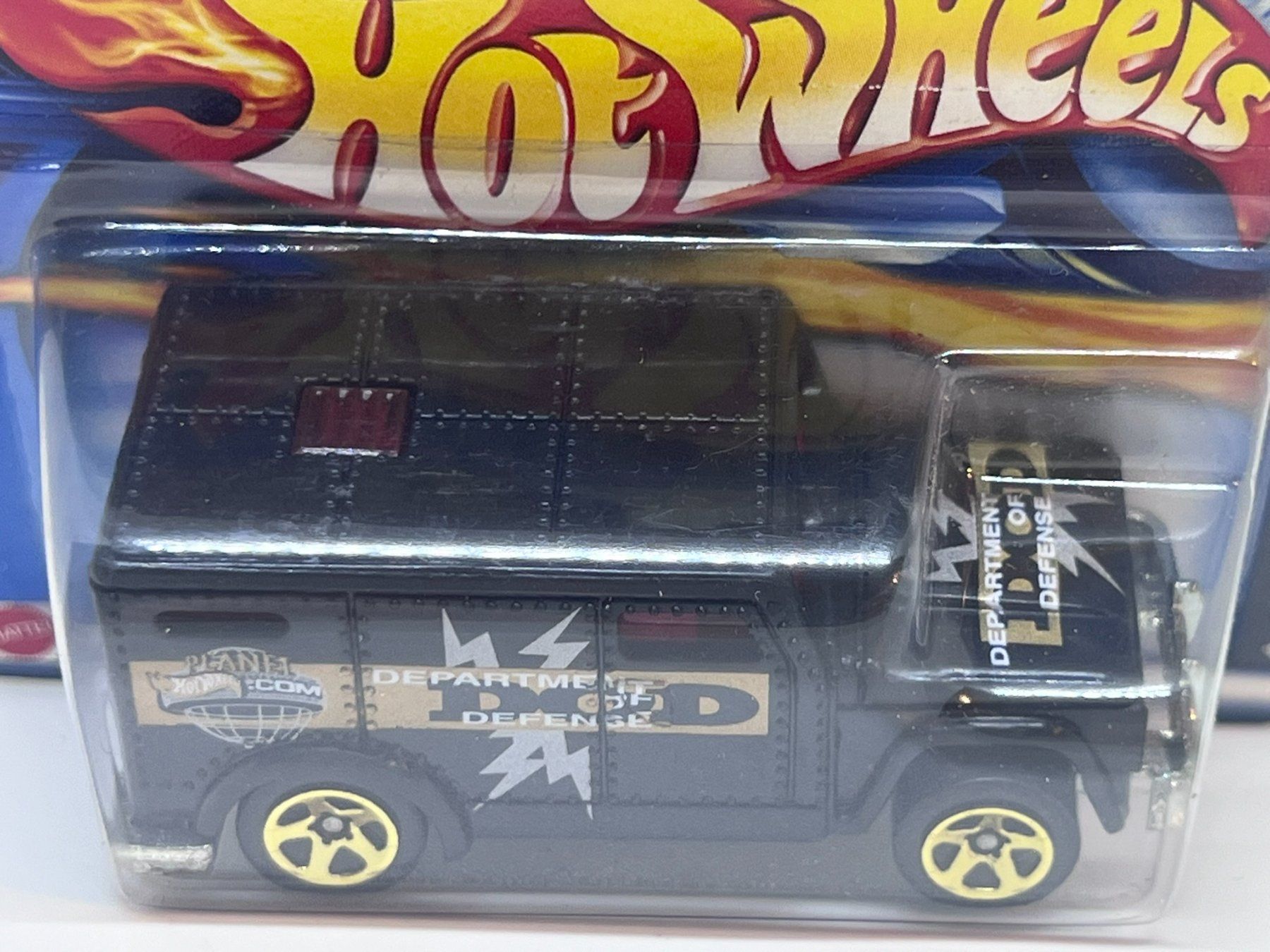 Hot Wheels Modellini d'auto: Hot Wheels Armored Truck – Nuovo e nell'imballaggio originale da Wildegg venduto da LaaBoutique 2
