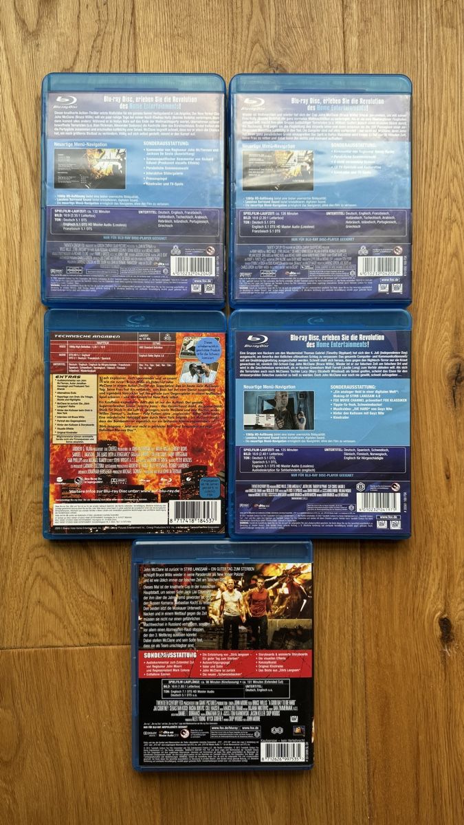 Tutti i DVDs: Stirb Langsam 1-5 - Blu-ray Collection im Set! – Usato da Weiach venduto da PatGianPro 1