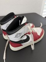 Nike Air Jordan High Sneaker rot weiss gebraucht