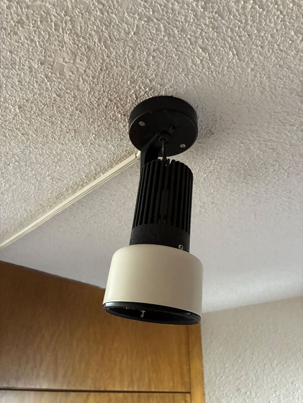 Lampade: Spot Kunststoff – Usato da Goldau venduto da padlmucki 1