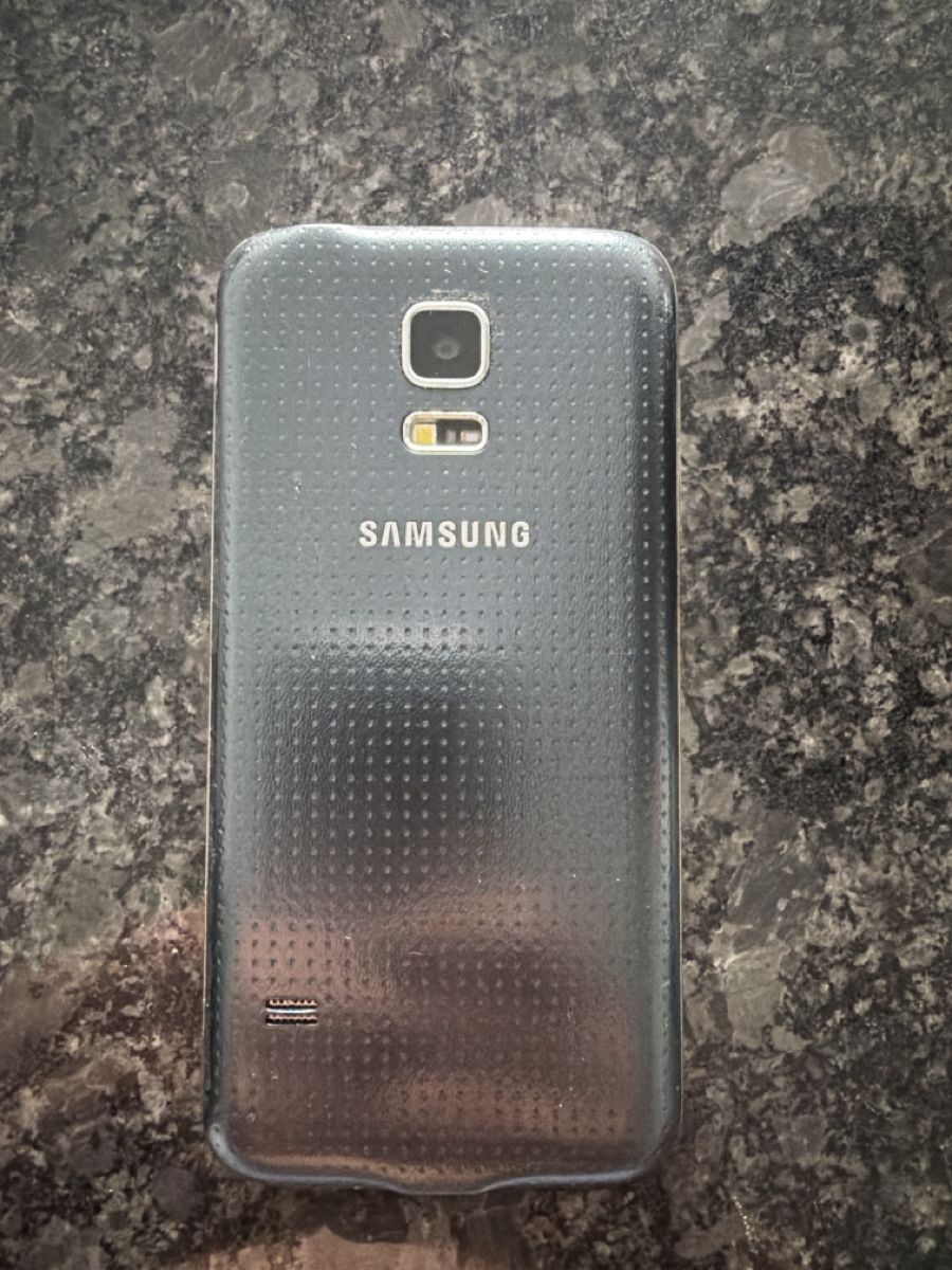 Samsung Telefoni cellulari / Smartphones: Samsung Galaxy s5 mini 16go  – Usato da Yverdon-les-Bains venduto da ame_7f2x 1
