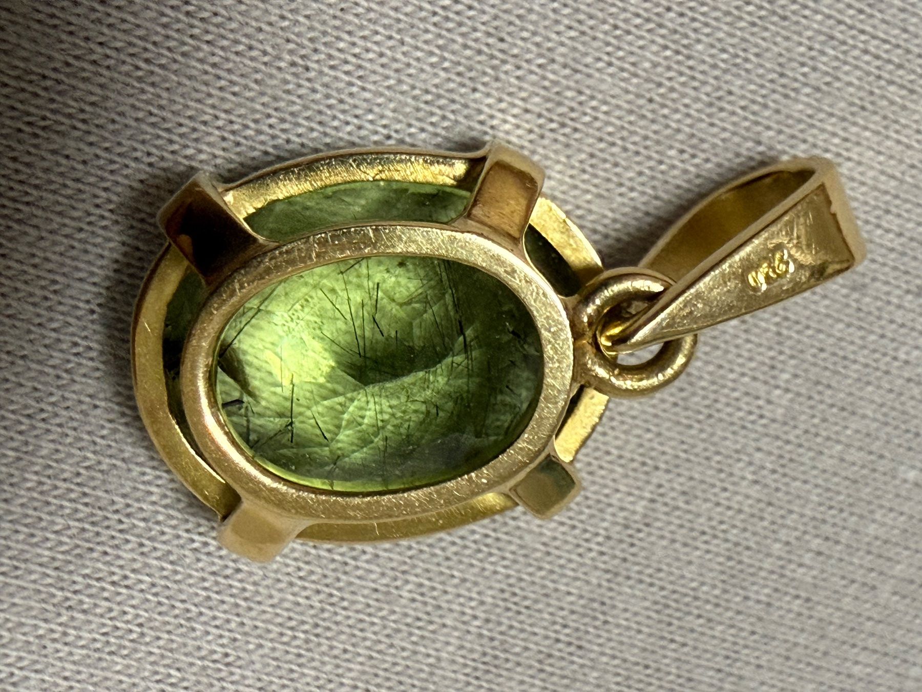 Anhänger: Anhänger mit  Peridot Gold 18k – Gebraucht aus Oberhof von RealStone 6