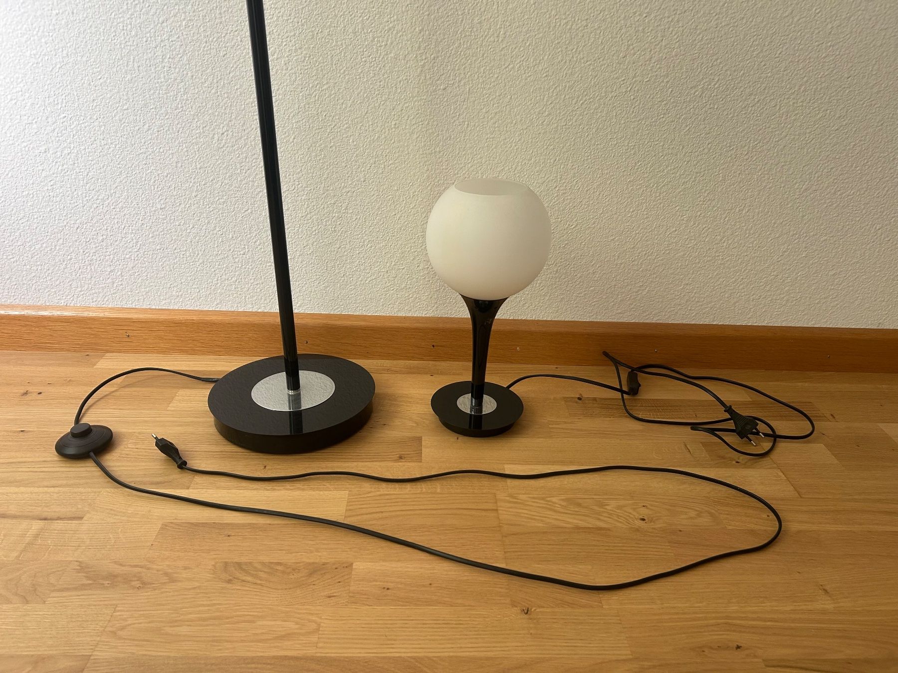 Lampes: Stehlampe + Tischlampe im Set – D'occasion à Basel par max_dxb7 1