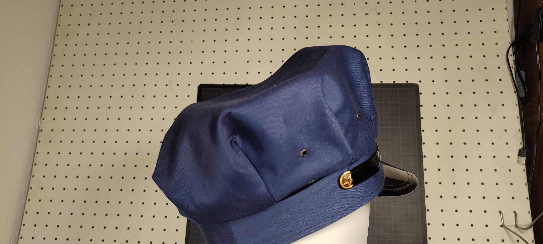 Copricapi, berretti & cappellini: Spezial Polizei Hut  Fasnacht oder Deko – Usato da Gelterkinden venduto da MYSTOREFORYOU4460 5
