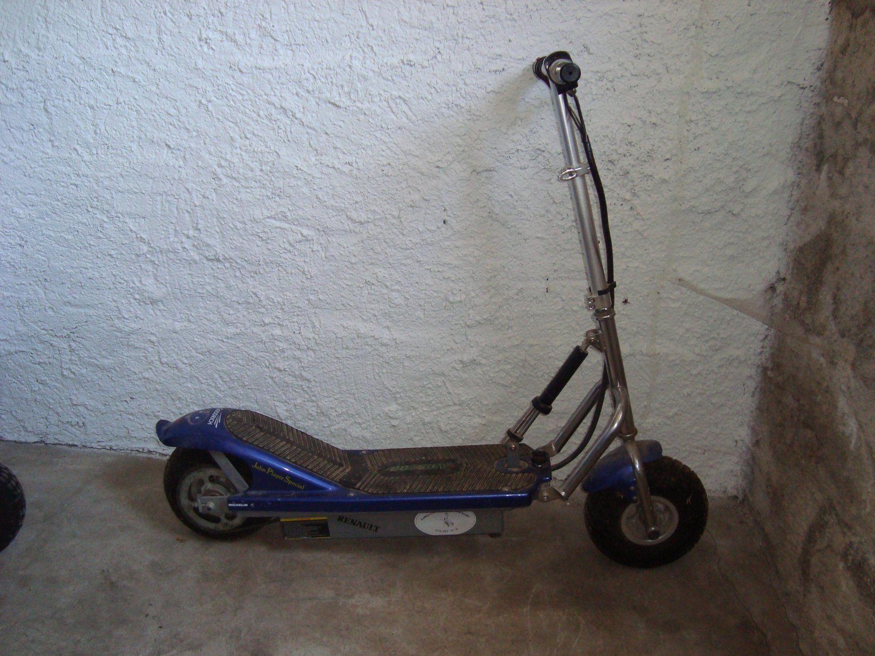 Scooters: E - Scooter – Defekt aus Walzenhausen von Totenkopf0 1