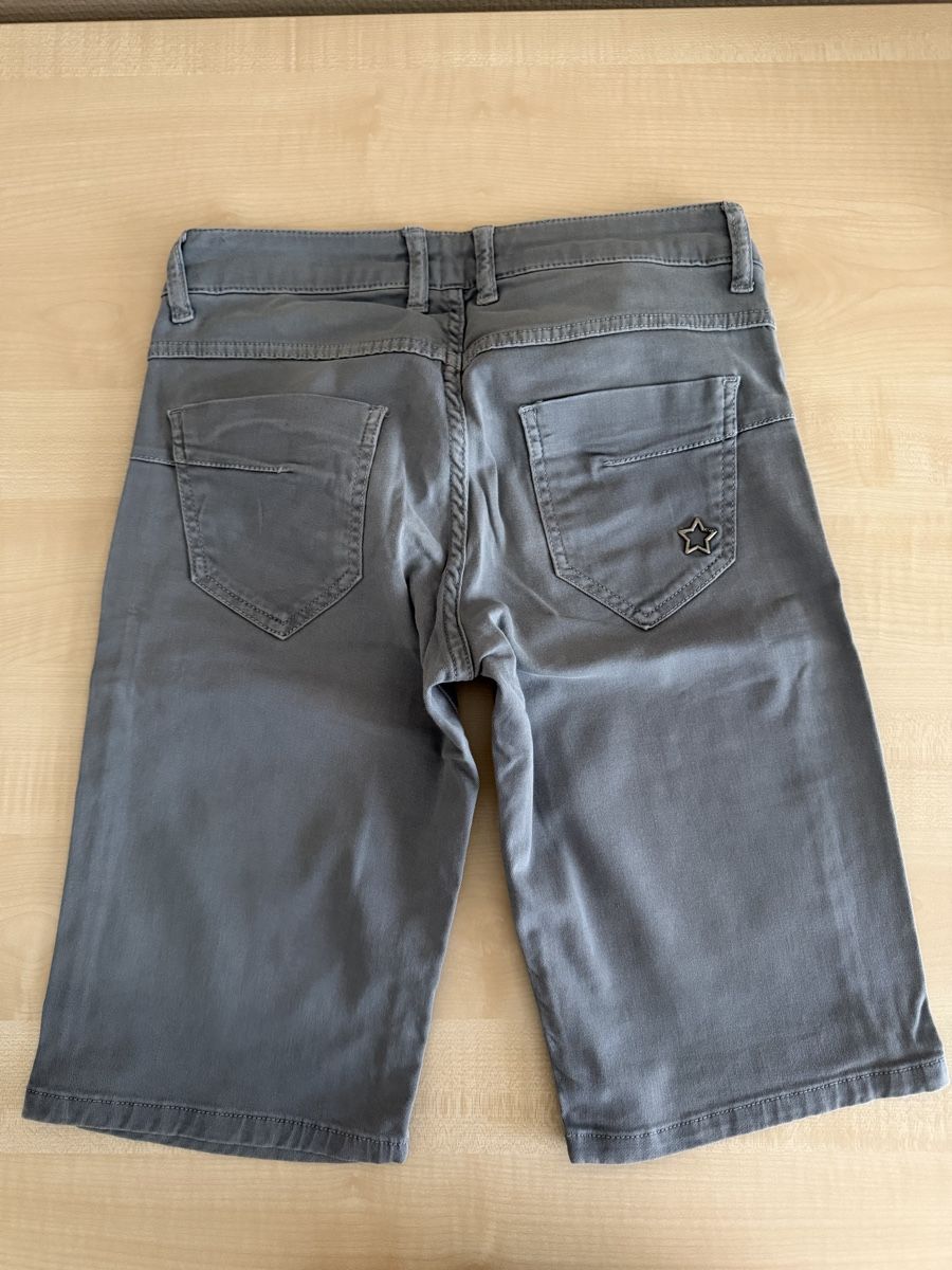 Hosen: Shorts von Cartoon Gr. XS – Gebraucht aus Wilen b. Wil von Huibuh 1