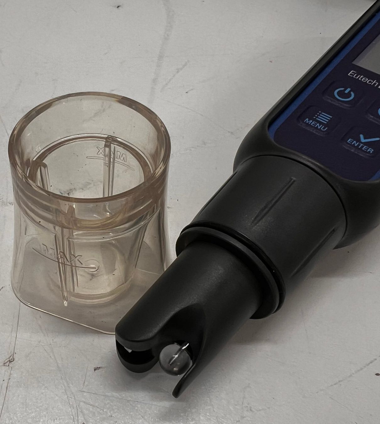 Matériel de laboratoire: Thermo Scientific Elite pH Pocket Tester – D'occasion à Niederdorf par LeptonAG_Labor 6